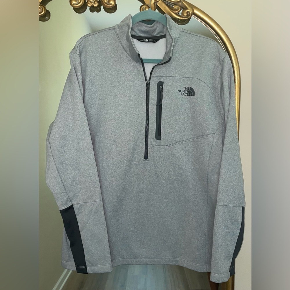 The North Face Gray Zip Pullover Athletic Sweatshirt Men’s XL